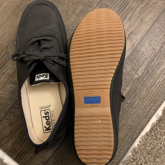 Keds Womens waterproof shoes - Picture 4 of 4